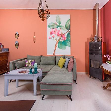 Aegina'S Flowers House Ngoại thất bức ảnh